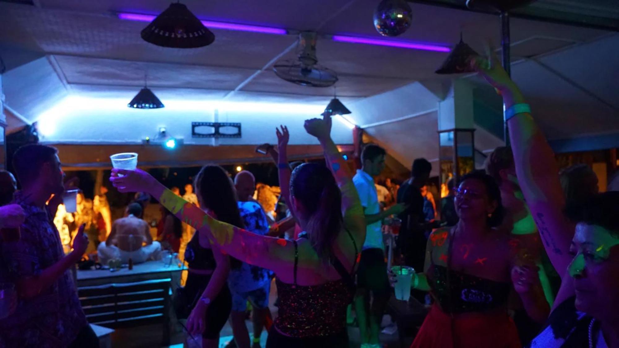 Bodega Koh Pha Ngan Beach Тонг Сала Экстерьер фото